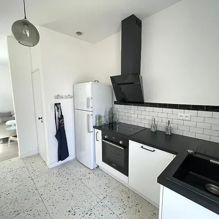Maison Charmante Pres De La Avec Wifi, Au Coeur De - Fr-1-652-60 *