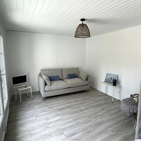 Maison Charmante Pres De La Avec Wifi, Au Coeur De - Fr-1-652-60 別荘