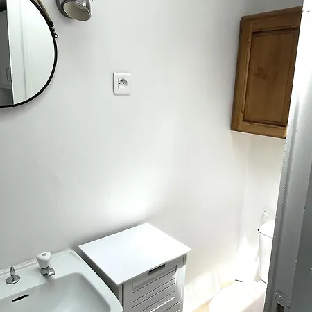 Maison Charmante Pres De La Avec Wifi, Au Coeur De - Fr-1-652-60