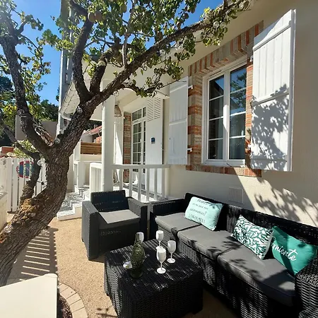 Maison Charmante Pres De La Avec Wifi, Au Coeur De - Fr-1-652-60 * サン・ジャン·ド・モン