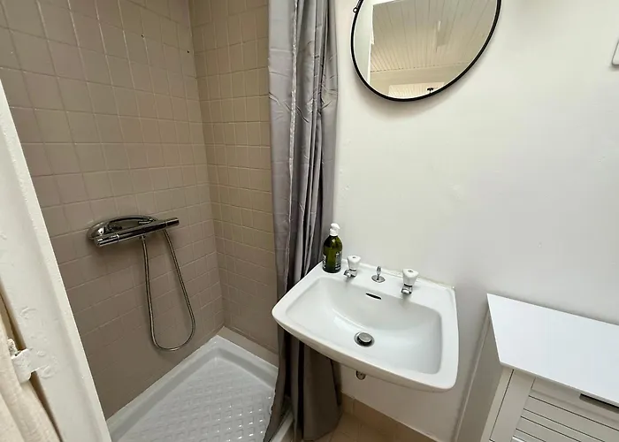 Maison Charmante Pres De La Avec Wifi, Au Coeur De - Fr-1-652-60 Saint-Jean-de-Monts