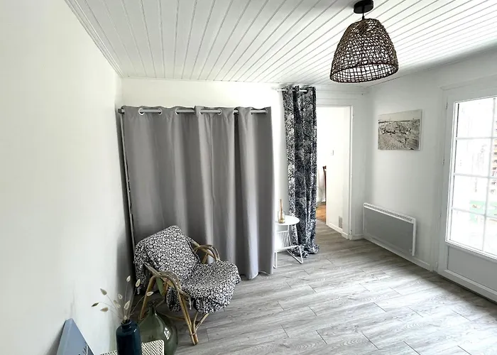 Casa de Férias Maison Charmante Pres De La Avec Wifi, Au Coeur De - Fr-1-652-60 Saint-Jean-de-Monts