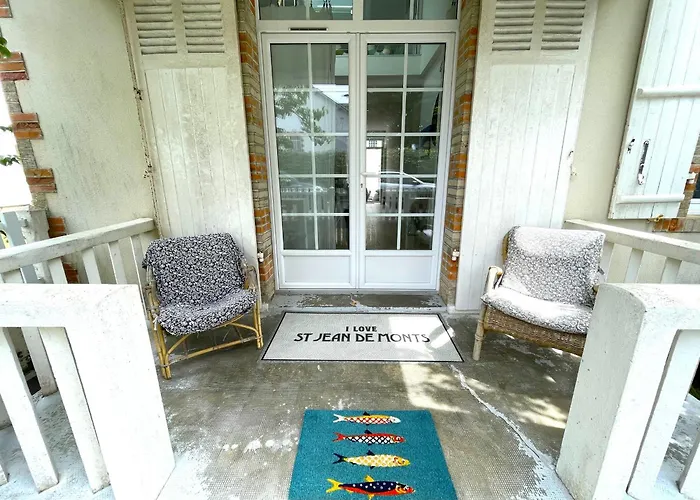 Maison Charmante Pres De La Avec Wifi, Au Coeur De - Fr-1-652-60 *