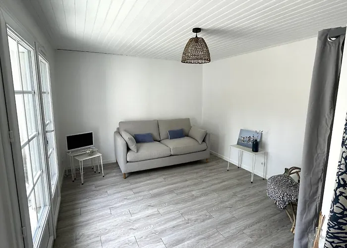 Maison Charmante Pres De La Avec Wifi, Au Coeur De - Fr-1-652-60 Casa de Férias